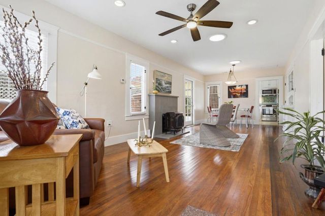 119 Kennan Street, Santa Cruz, CA 95060