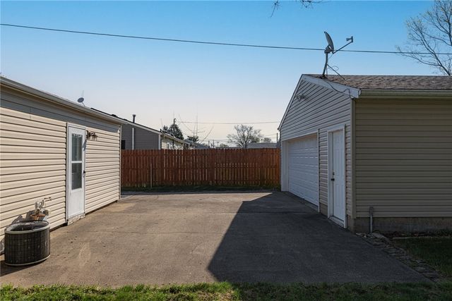 1331 Raybell Drive, Xenia, OH 45385