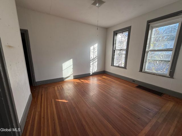 33 Maple Avenue, Canajoharie, NY 13317