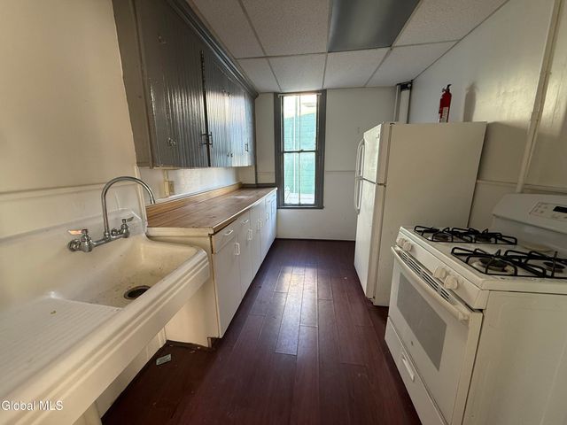 33 Maple Avenue, Canajoharie, NY 13317