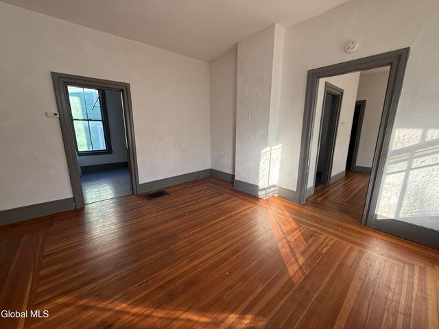 33 Maple Avenue, Canajoharie, NY 13317