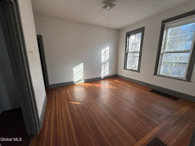 33 Maple Avenue, Canajoharie, NY 13317