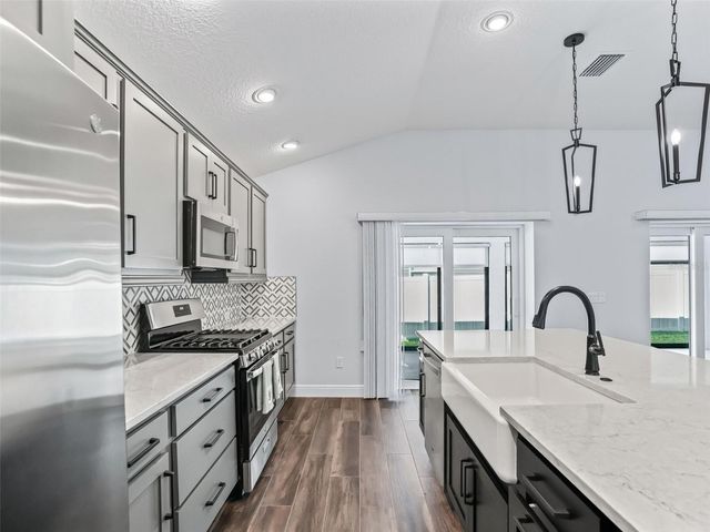 5716 MELVIN DRIVE, The Villages, FL 32163