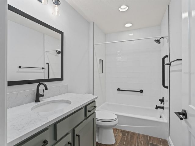 5716 MELVIN DRIVE, The Villages, FL 32163