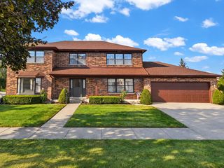 736 Concord Lane, Des Plaines, IL 60016