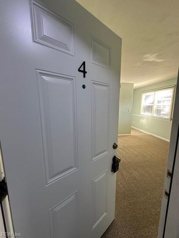 2709 Azalea Garden Rd Apt E4, Norfolk, VA 23513