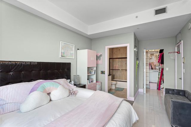 7901 Hispanola Ave 902, North Bay Village, FL 33141