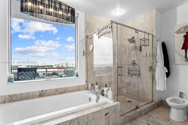 7901 Hispanola Ave 902, North Bay Village, FL 33141