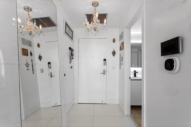 7901 Hispanola Ave 902, North Bay Village, FL 33141