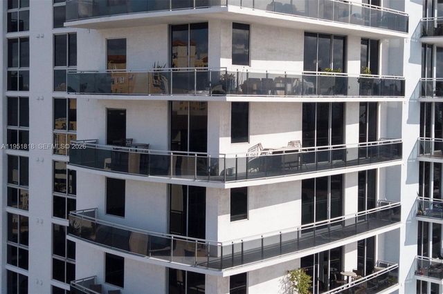 7901 Hispanola Ave 902, North Bay Village, FL 33141