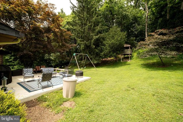 2208 OXEYE RD, Baltimore, MD 21209