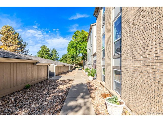 7346 S Xenia Cir A, Centennial, CO 80112