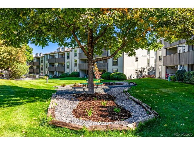 7346 S Xenia Cir A, Centennial, CO 80112