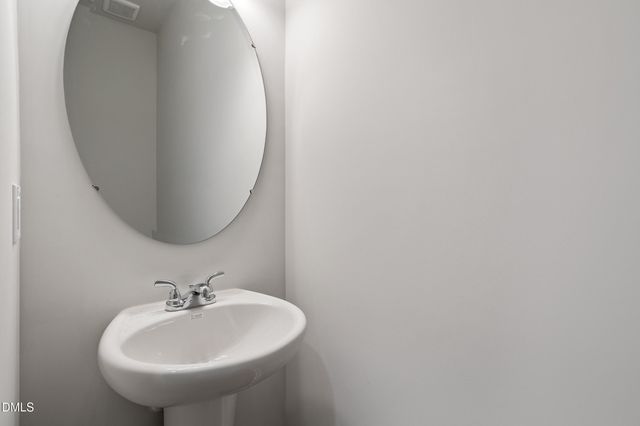 108 Harriette Court, Lillington, NC 27546