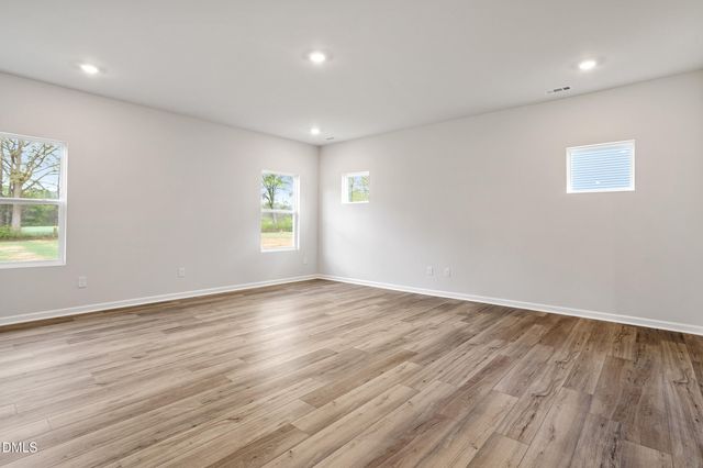 108 Harriette Court, Lillington, NC 27546