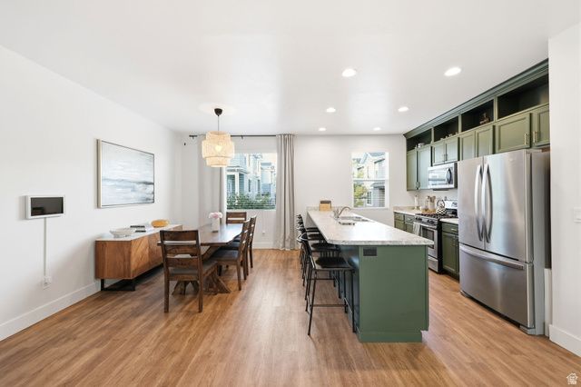 3677 S BIG MEADOW DR, South Jordan, UT 84009