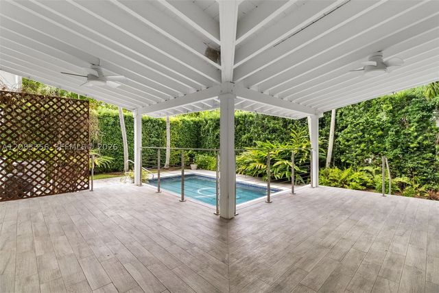 615 Santurce Ave, Coral Gables, FL 33143