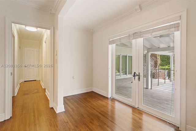 615 Santurce Ave, Coral Gables, FL 33143