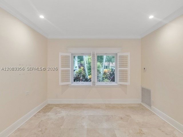 615 Santurce Ave, Coral Gables, FL 33143