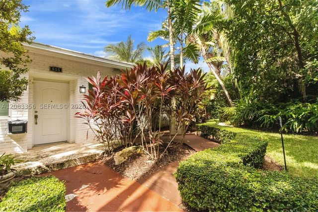 615 Santurce Ave, Coral Gables, FL 33143