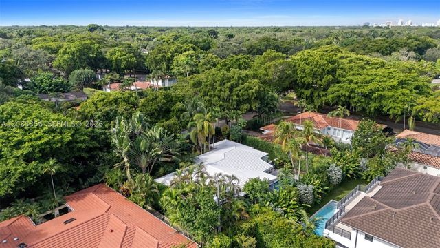 615 Santurce Ave, Coral Gables, FL 33143
