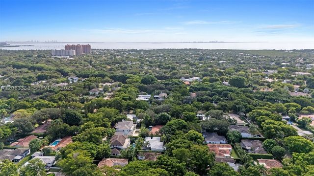 615 Santurce Ave, Coral Gables, FL 33143