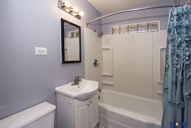 2316 S 60th Street, Lincoln, NE 68506