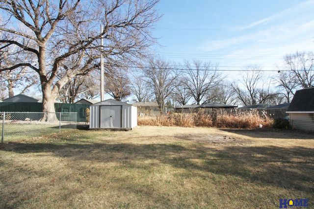 2316 S 60th Street, Lincoln, NE 68506