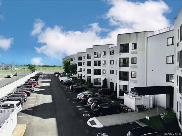 725 Miller Avenue 220, Freeport, NY 11520