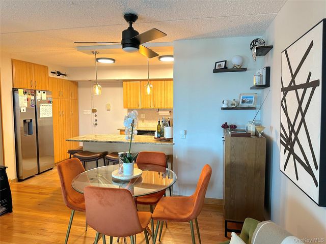 725 Miller Avenue 220, Freeport, NY 11520