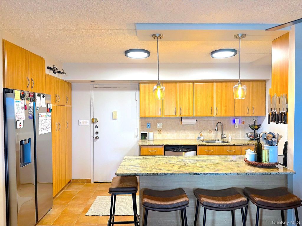 725 Miller Avenue 220, Freeport, NY 11520 — photo 3
