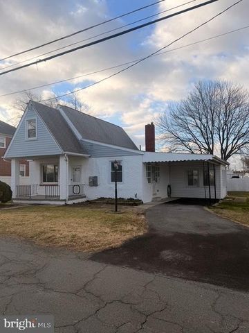 8323 BEAR CREEK DR, Baltimore, MD 21222