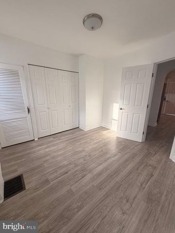 8323 BEAR CREEK DR, Baltimore, MD 21222