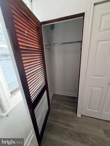 8323 BEAR CREEK DR, Baltimore, MD 21222