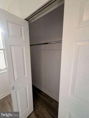 8323 BEAR CREEK DR, Baltimore, MD 21222