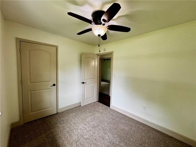 102 W 1st Street, Garden City, MO 64747