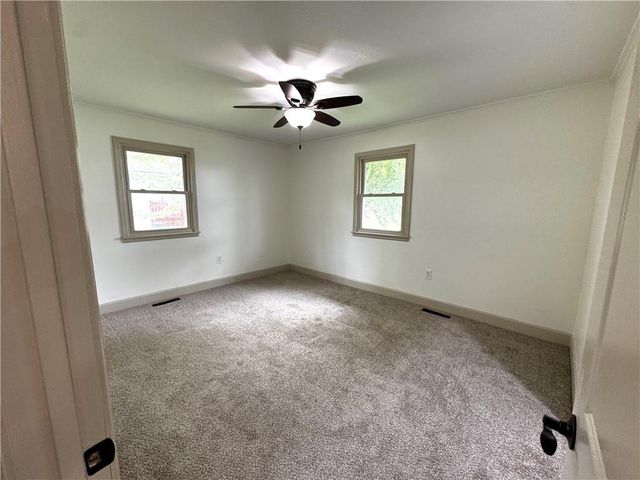 102 W 1st Street, Garden City, MO 64747