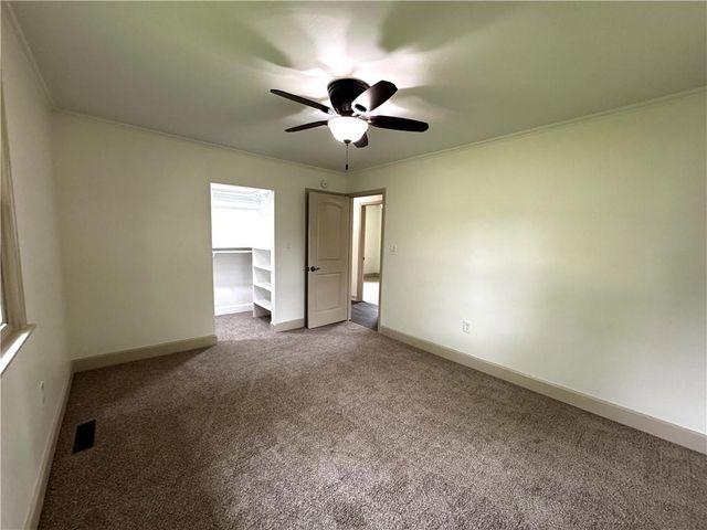 102 W 1st Street, Garden City, MO 64747
