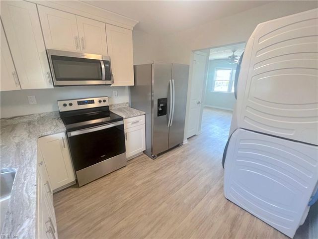 1208 W Ocean View Ave Apt D, Norfolk, VA 23503