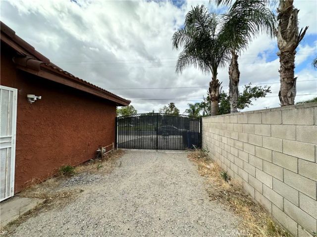 16536 Filbert, Fontana, CA 92335