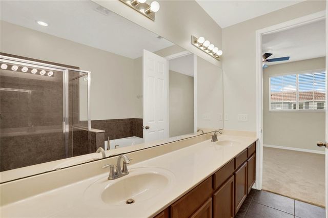 1994 SILVERWEED WAY, Oviedo, FL 32765