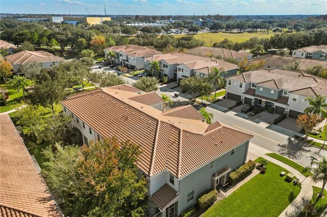 1994 SILVERWEED WAY, Oviedo, FL 32765