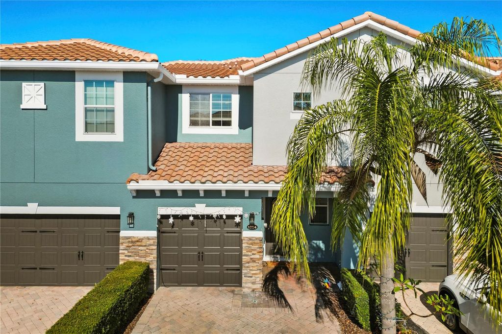 1994 SILVERWEED WAY, Oviedo, FL 32765