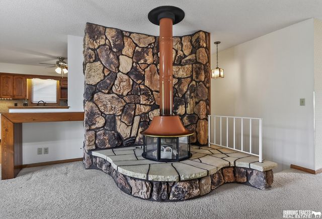 3739 S 77th Street, Lincoln, NE 68506