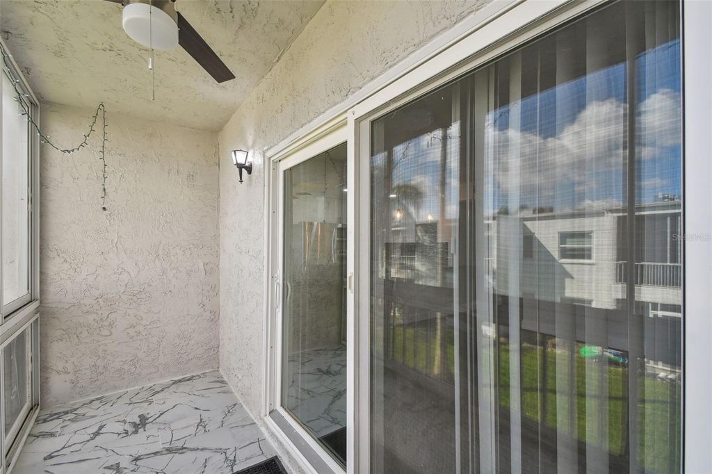 Image 34 of property listing at 345 S MCMULLEN BOOTH ROAD 142, Clearwater, FL 33759