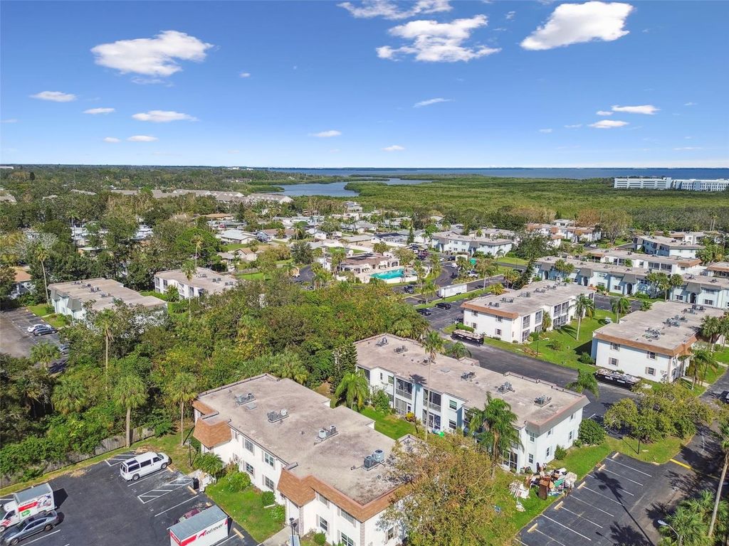 Image 48 of property listing at 345 S MCMULLEN BOOTH ROAD 142, Clearwater, FL 33759