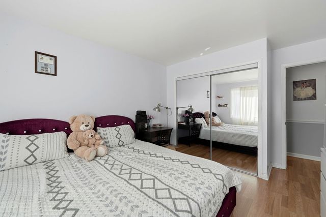 10015 Beverly Drive 205, Skokie, IL 60076