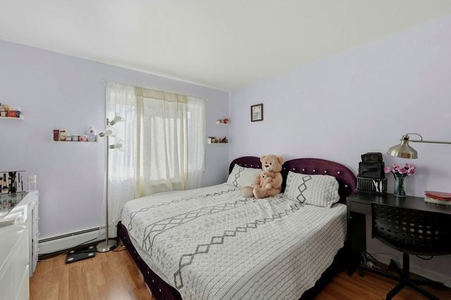 10015 Beverly Drive 205, Skokie, IL 60076