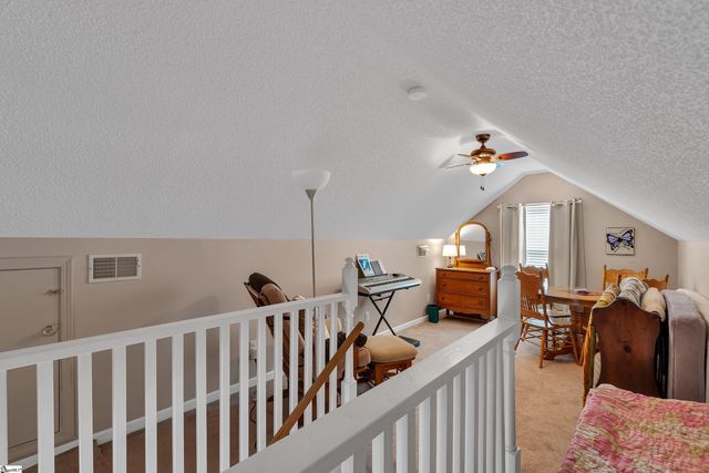 4 Brooke Lee Circle, Taylors, SC 29687