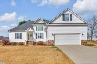 4 Brooke Lee Circle, Taylors, SC 29687